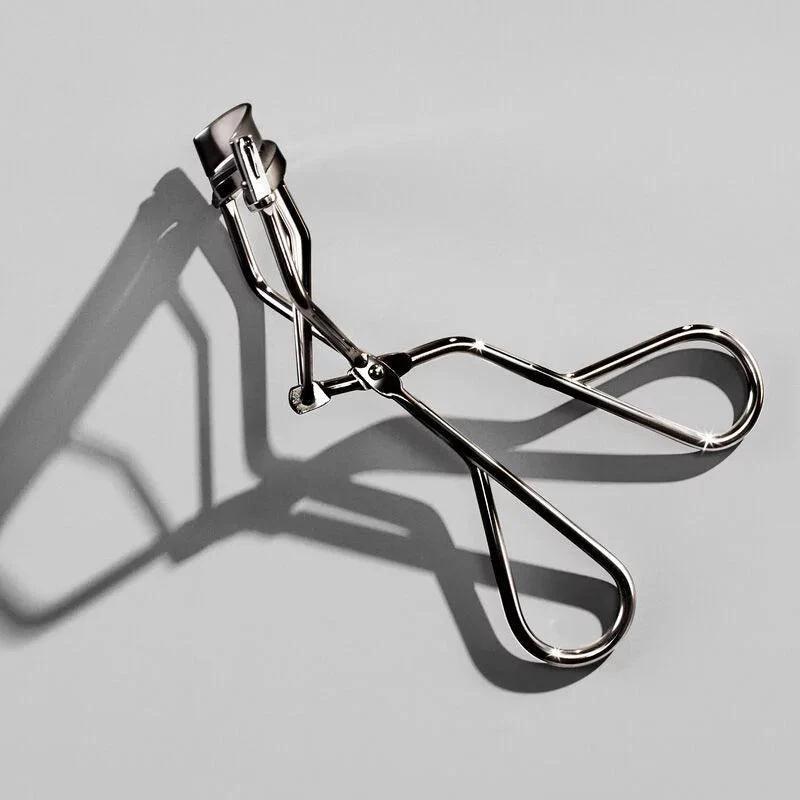 Shiseido 213 Eyelash Curler for Enhanced Beauty w  ONE Refill Rubber Pad - Premium Quality - Makeup, Cosmetic Durable Silicone Elastic Wipe