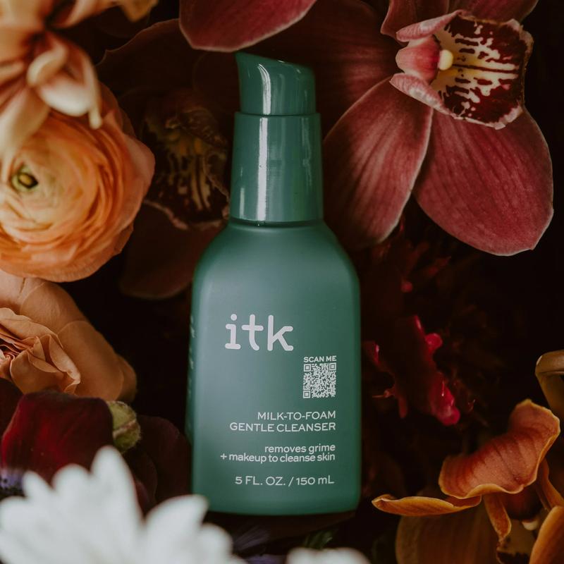 ITK Skincare Milk-to-Foam Gentle Cleanser Pro vitamin B5 2-in-1 Face Wash + Makeup Remover