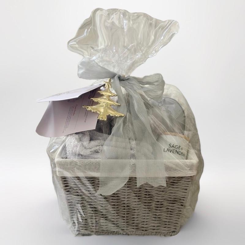 TruSpa Limited Edition Holiday Spa Basket Bundle with Bath Robe, Satin Sleep Mask, Plush Slippers, Plush Socks, and Candle