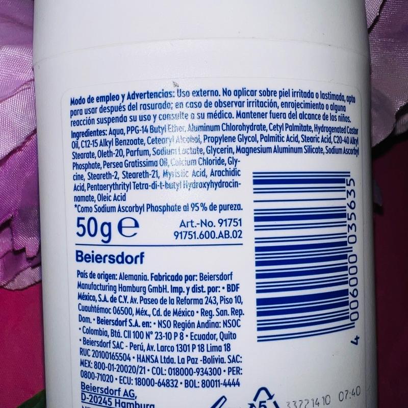 Barra antitranspirante tono natural clinical 96 horas de protección