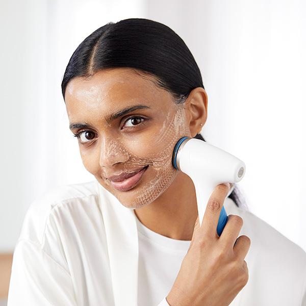 ageLOC LumiSpa iO Facial Cleansing Device