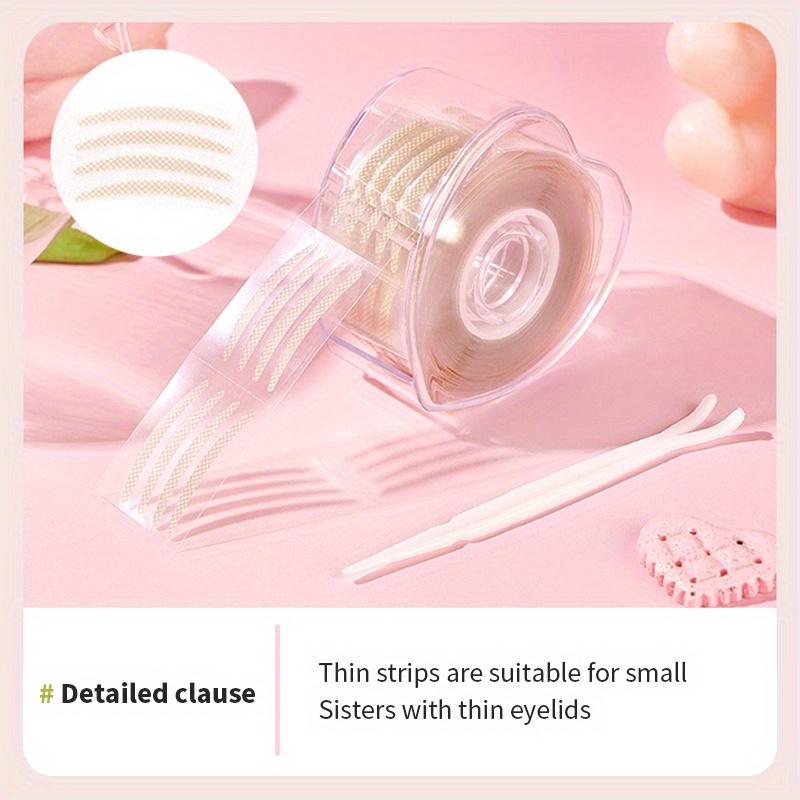 600 PCs Eyelid Tape Set-Invisible Double Eyelid Lifting Strip, Self-Adhesive Eye Patch, Cap and Drooping Eyelid, Instant Paper Eye Mask with Fork Stick and Tweezers, without Flavor Fiber Eyeliner Tool Set.