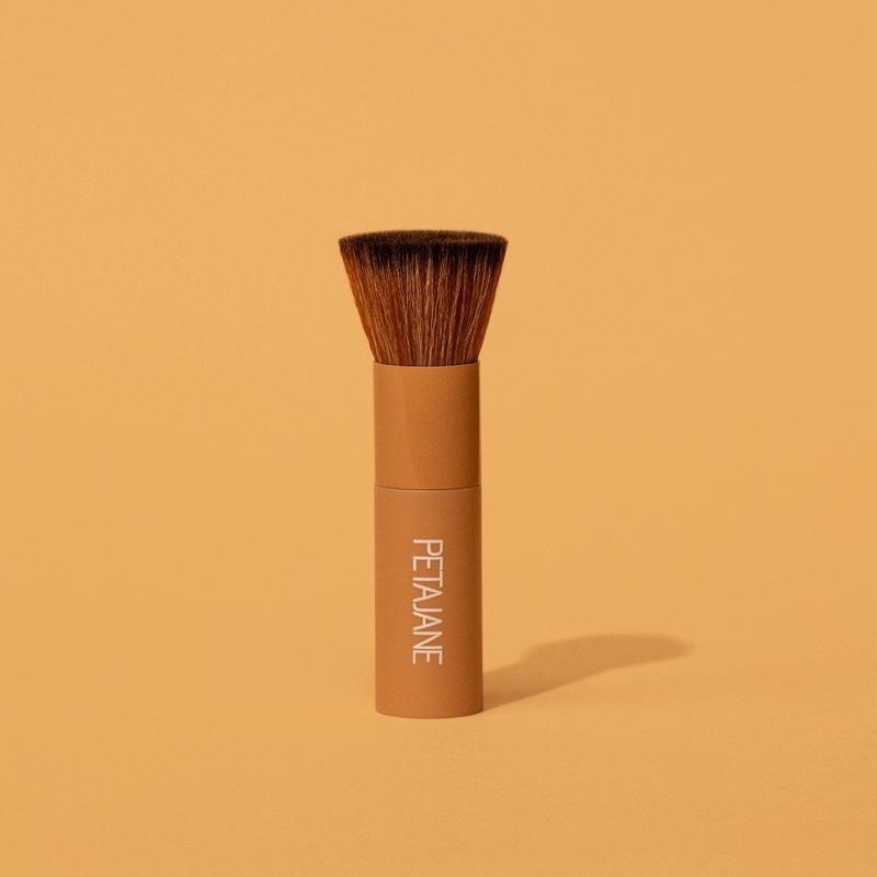 Face Perfecting Brush For a Flawless Self-Tan Application, Fluffy, Soft, Durable Makeup Cosmetic