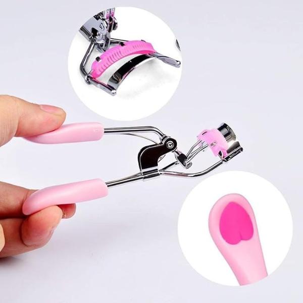 Stainless Steel Eyelash Curler with Built-in Comb Pinch Pain-Free Suitable for Any Eye Shapes and Sizes, with 5 Silicone Refill Pads (Light Pink)