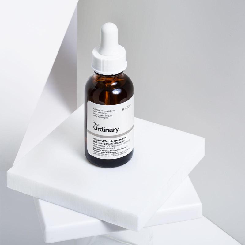 Ascorbyl Tetraisopalmitate Solution 20% in Vitamin F