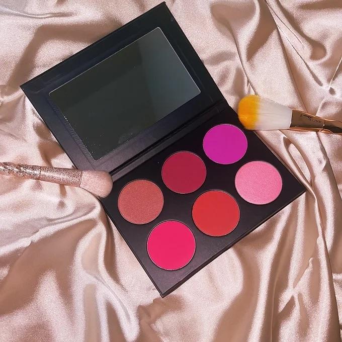 BLUSHED Cheek Palette