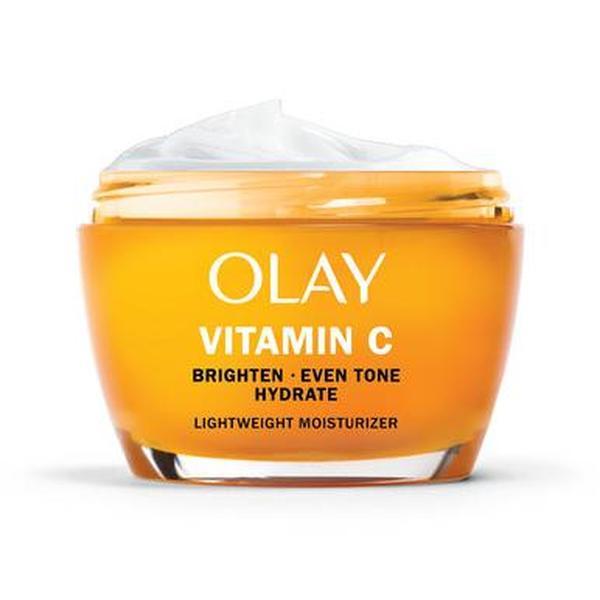 Olay Vitamin C Lightweight Moisturizer + FREE 12ct. Olay Cleansing Melts + Vitamin C