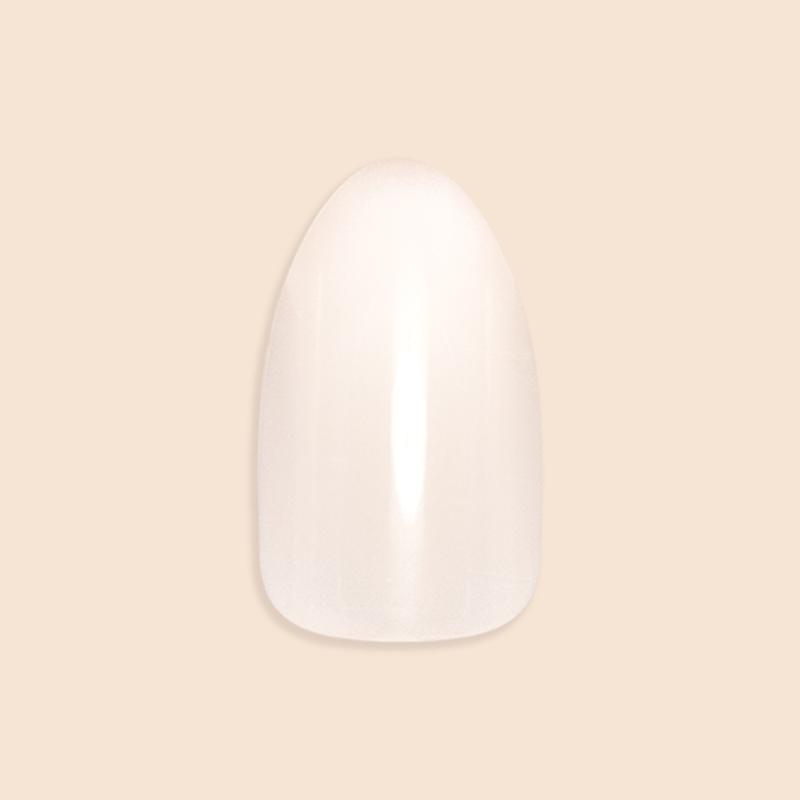 Milky Syrup Gradient - Press-On nails | Medium | Almond